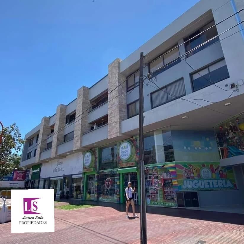 Gran Departamento Av Libertad Apartment